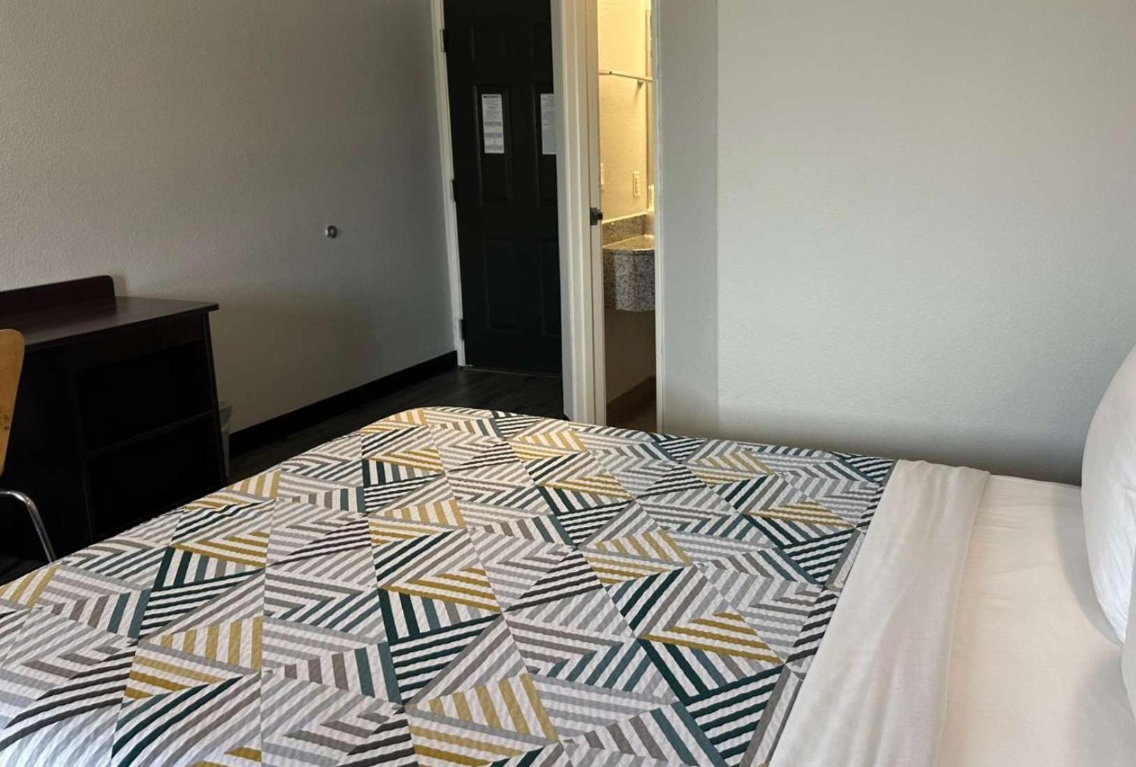 Motel 6-Mission, Tx Екстер'єр фото